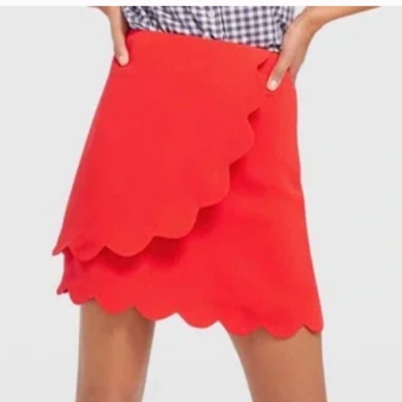 Draper James Dresses & Skirts - New Draper James Solid Scallop Mini Skirt Red size 6